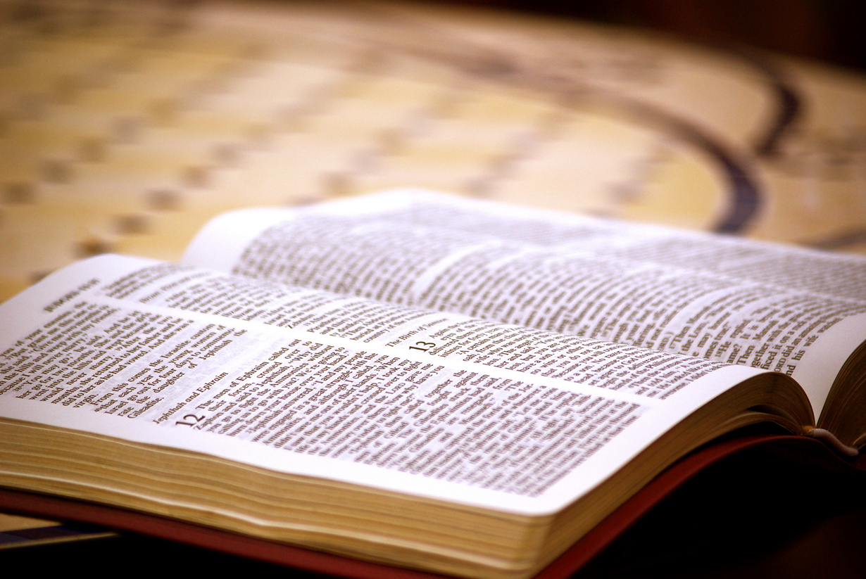 Слово или смысл? О подходах к переводу Священного Писания на примере посланий апостола Павла